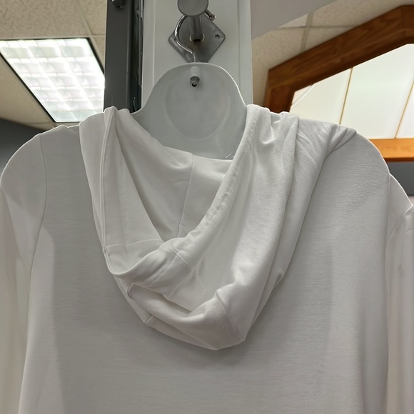 PURE White hooded dress - Picture 3 of 3